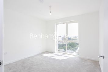 1 bedroom flat to rent in Farine Avenue, Hayes, UB3-image 3