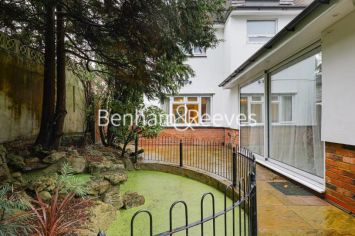 5 bedrooms house to rent in Swakeleys Road, Uxbridge, UB10-image 15