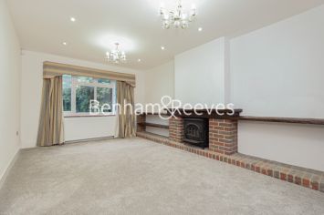 5 bedrooms house to rent in Swakeleys Road, Uxbridge, UB10-image 16