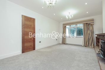 5 bedrooms house to rent in Swakeleys Road, Uxbridge, UB10-image 22