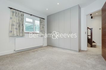 5 bedrooms house to rent in Swakeleys Road, Uxbridge, UB10-image 24