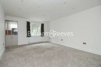 5 bedrooms house to rent in Swakeleys Road, Uxbridge, UB10-image 29