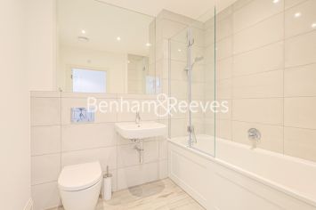 2 bedrooms flat to rent in Commonwealth Place, Slough, SL2-image 14