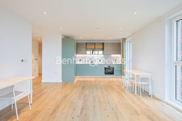 2 bedrooms flat to rent in Iris House, Cedrus Avenue, UB1-image 8