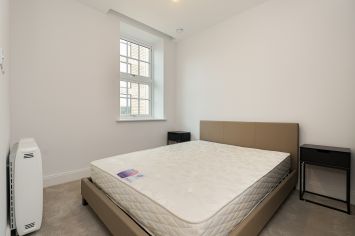 1 bedroom flat to rent in Memorial Avenue, Slough SL1-image 4