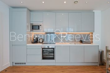 2 bedrooms flat to rent in Westgate House, West Gate, W5-image 2
