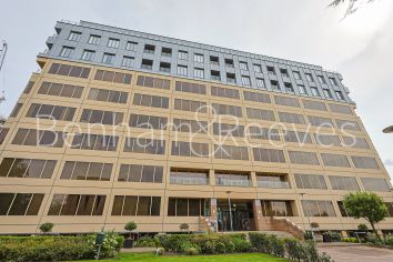2 bedrooms flat to rent in Westgate House, West Gate, W5-image 12