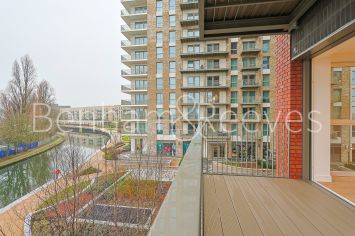 2 bedrooms flat to rent in Quay Walk, Grand Union, HA0-image 7