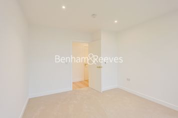 1 bedroom flat to rent in Quay Walk, Grand Union, HA0-image 1