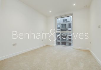 1 bedroom flat to rent in Quay Walk, Grand Union, HA0-image 11