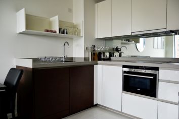 1 bedroom flat to rent in Baltimore Wharf, Oakland Quay, E14-image 2