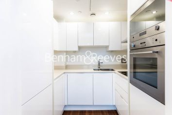 1 bedroom house to rent in Talisman Tower, Lincoln Plaza, E14-image 8