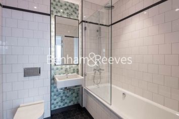 2 bedrooms flat to rent in London City Island, Botanic Square, E14-image 7