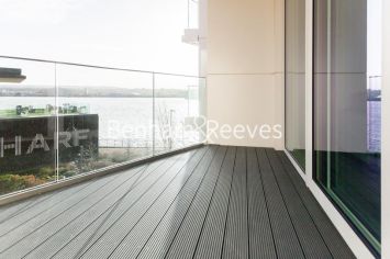 1 bedroom flat to rent in Royal Crest Avenue, Canary Wharf, E16-image 14