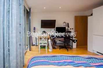 Studio flat to rent in Keymer Place, Canary Gateway, E14-image 6