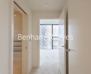 2 bedrooms flat to rent in Hampton Tower, Marsh Wall, E14-image 23