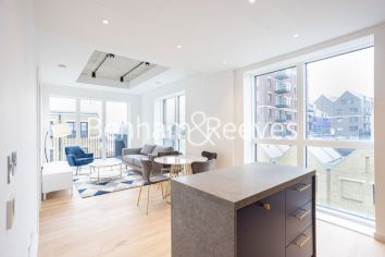 1 bedroom flat to rent in GoodLuck Hope Walk, Canning Town, E14-image 13