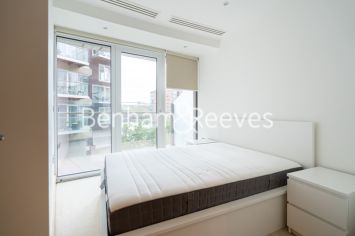 1 bedroom flat to rent in Arena tower, Crossharbour Plaza, E14-image 3