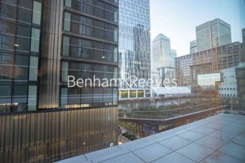 1 bedroom flat to rent in west tower, Canary Wharf, E14-image 15