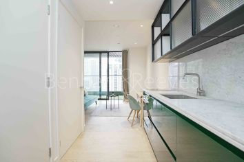 Studio flat to rent in Wards Place, Canary Wharf, E14-image 9