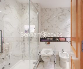 3  bedrooms flat to rent in The Boulevard, Imperial Wharf, SW6-image 5