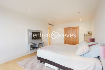 3  bedrooms flat to rent in The Boulevard, Imperial Wharf, SW6-image 17