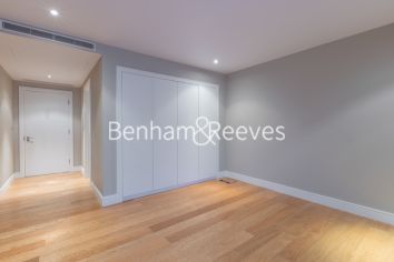 3 bedrooms flat to rent in Boxtree House, Imperial Wharf, SW6-image 3