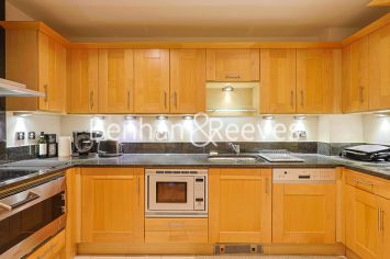 2 bedrooms flat to rent in Harbour Reach, Imperial Wharf, SW6-image 2