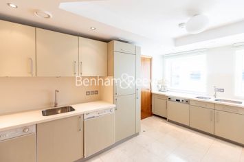 2 bedrooms flat to rent in Copthorne hotel, Fulham Road, SW6-image 2