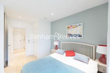 4  bedrooms flat to rent in Central Avenue, Hammersmith And Fulham, SW6-image 10