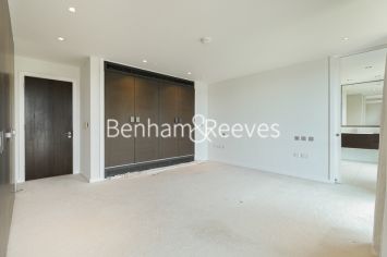 3 bedrooms flat to rent in Chelsea Wharf, Lots Road, SW10-image 28