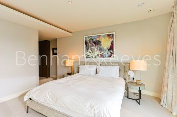 3 bedrooms flat to rent in Lighterman Tower, Chelsea Island, Chelsea, SW10-image 6