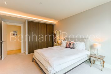 3 bedrooms flat to rent in Lighterman Tower, Chelsea Island, Chelsea, SW10-image 16