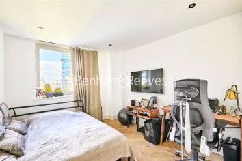 2  bedrooms flat to rent in The Boulevard, Imperial Wharf, SW6-image 3