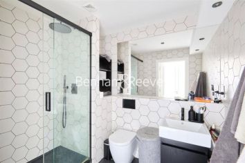 2  bedrooms flat to rent in The Boulevard, Imperial Wharf, SW6-image 4