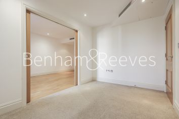 2 bedrooms flat to rent in Harbour Reach, Imperial Wharf, SW6-image 3