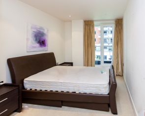 2 bedrooms flat to rent in Marina Point, Fulham, SW6-image 3