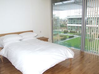 2 bedrooms flat to rent in Highbury Stadium Square, Highbury, N5-image 2