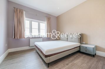 3 bedrooms house to rent in Trent Park, Enfield, EN4-image 19