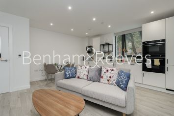 1 bedroom flat to rent in Coster Avenue, Highgate, N4-image 1