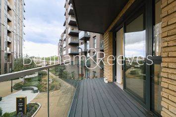 1 bedroom flat to rent in Coster Avenue, Highgate, N4-image 5