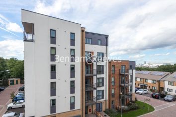 2 bedrooms flat to rent in Fairthorn Road, Charlton, SE7-image 6