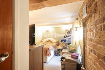 3 bedrooms flat to rent in Marlborough Road, Royal Arsenal Riverside, SE18-image 21