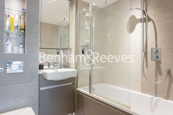 2 bedrooms flat to rent in Duke of Wellington Avenue, Woolwich, SE18-image 4