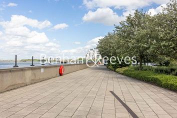 2 bedrooms flat to rent in Duke of Wellington Avenue, Woolwich, SE18-image 28