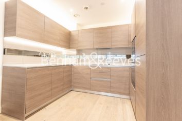 2 bedrooms flat to rent in Duke of Wellington, Woolwich, SE18-image 14