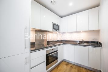 1 bedroom flat to rent in No 1 Street, Woolwich, SE18-image 2