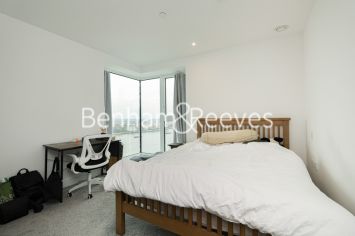 2 bedrooms flat to rent in Brigadier Walk, Royal Arsenal Riverside, SE18-image 3