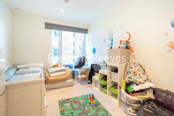 2 bedrooms flat to rent in Duke of Wellington, Royal Arsenal Riverside, SE18-image 8