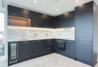 1 bedroom flat to rent in Brigadier Walk, Royal Arsenal Riverside, SE18-image 2